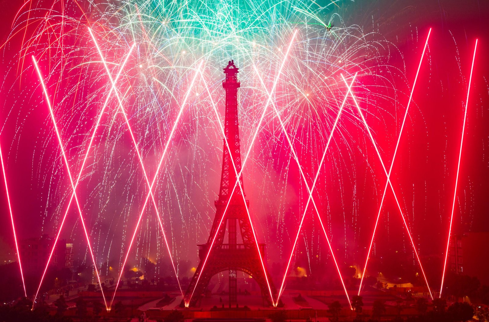 New Year Eve Eiffel Tower 2020