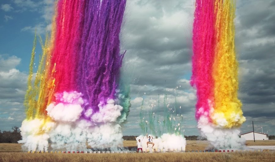 DAYLIGHT FIREWORKS